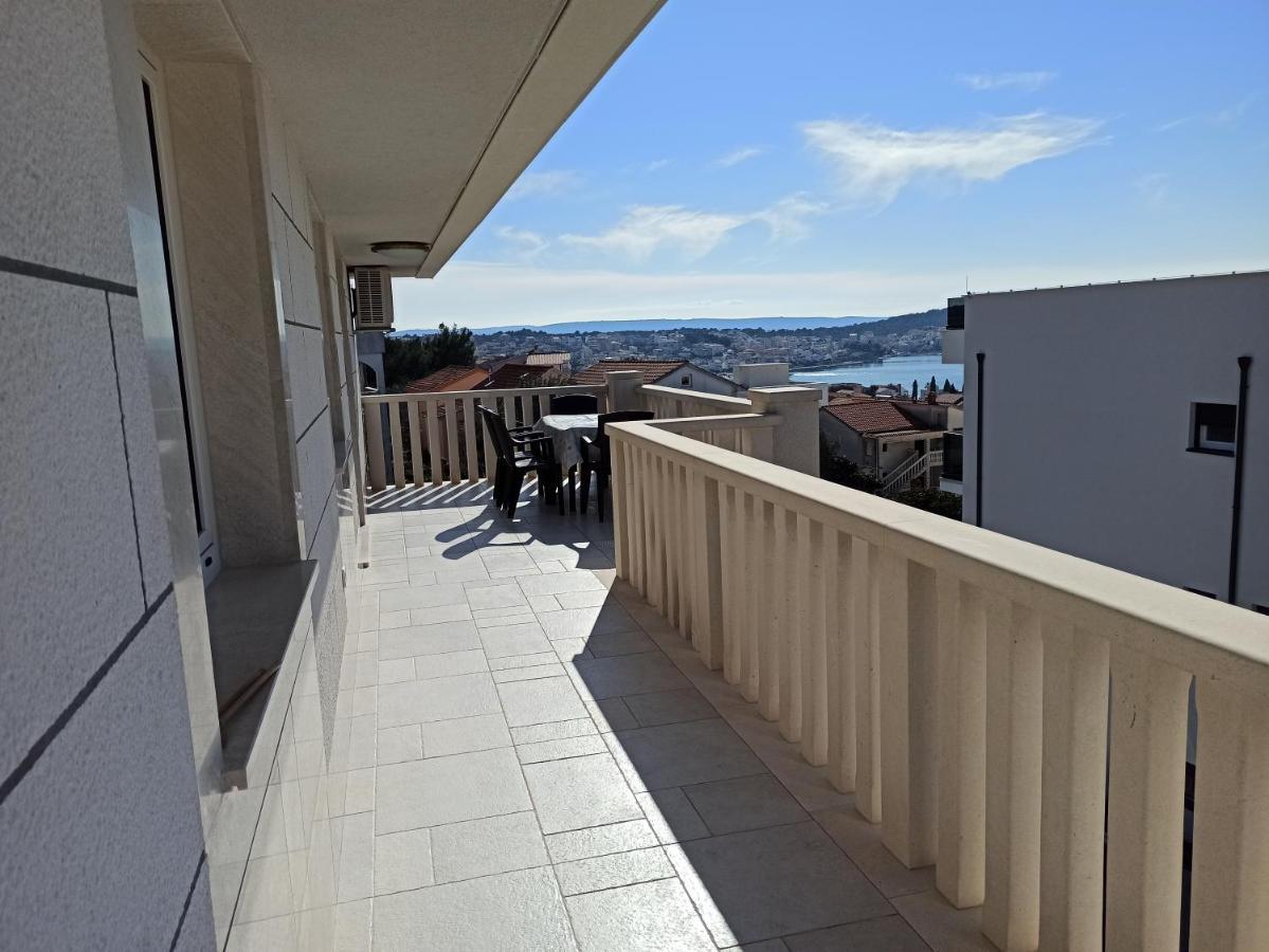 Apartman Beric โตรกีร์ ภายนอก รูปภาพ